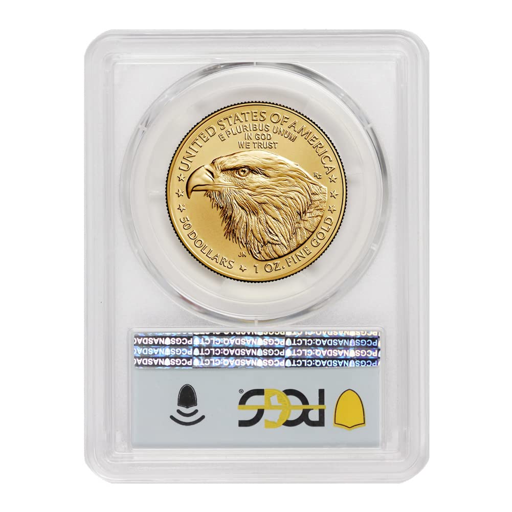 Rare 2022-W 1 oz American Gold Eagle SP-70 - First Day of Issue, Flag Label