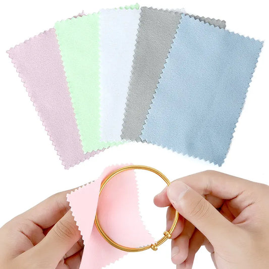 Premium Silver Polishing Cloths – Soft, Non-Toxic Wipes for Jewelry, Watches & Coins"