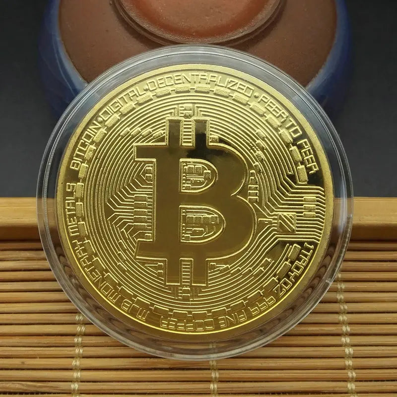 High-Quality Gold & Silver Bitcoin Coin - Perfect for Collectors and Gift Giving"