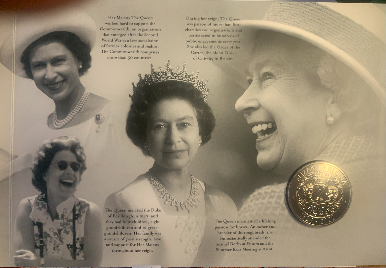 Commemorative 2022 Queen Elizabeth II £5 Coin with Special Stamps - Limited Edition