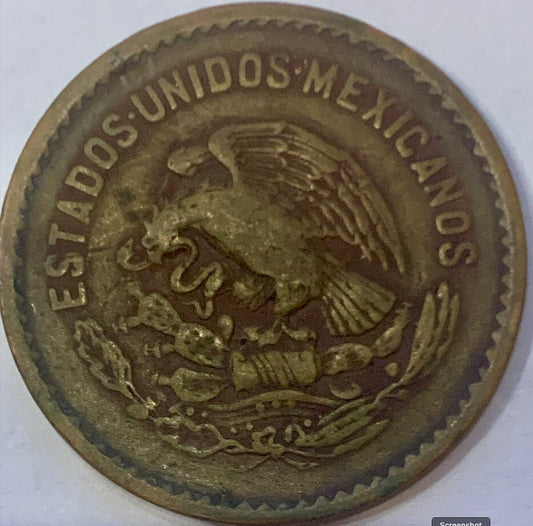Vintage 1945 Mexico 5 Centavos Coin