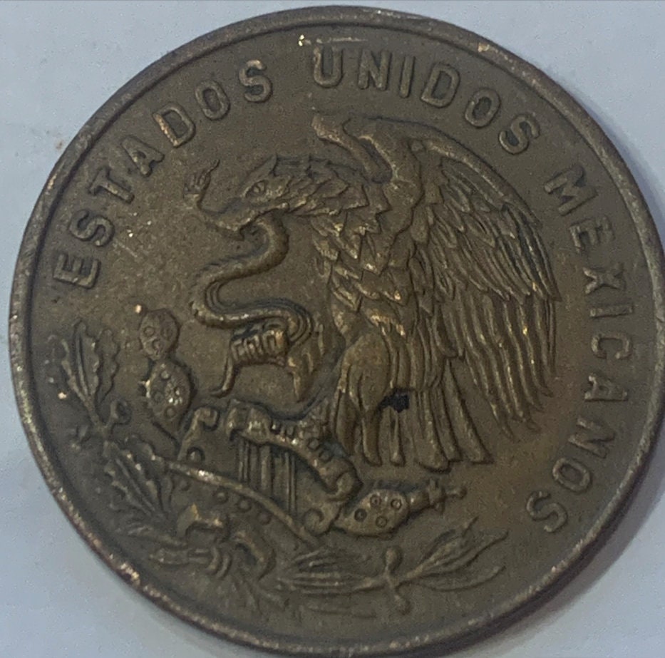 Rare Vintage Gems: Mexico 20 Centavos Coins from See Variants - A Collector's Dream"