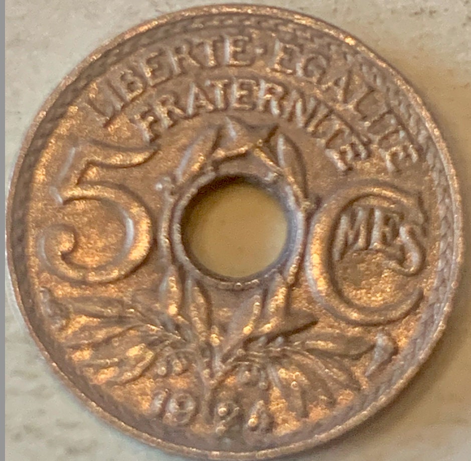 Exclusive 1924 France 5 Centimes Coin with Center Hole & Cornucopia Mintmark - A Parisian Treasure"