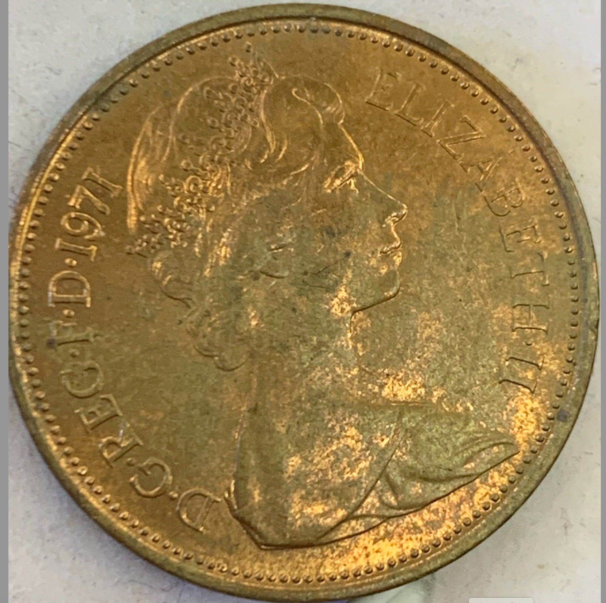 Own a Piece of British History: Rare United Kingdom 2 New Pence Coin