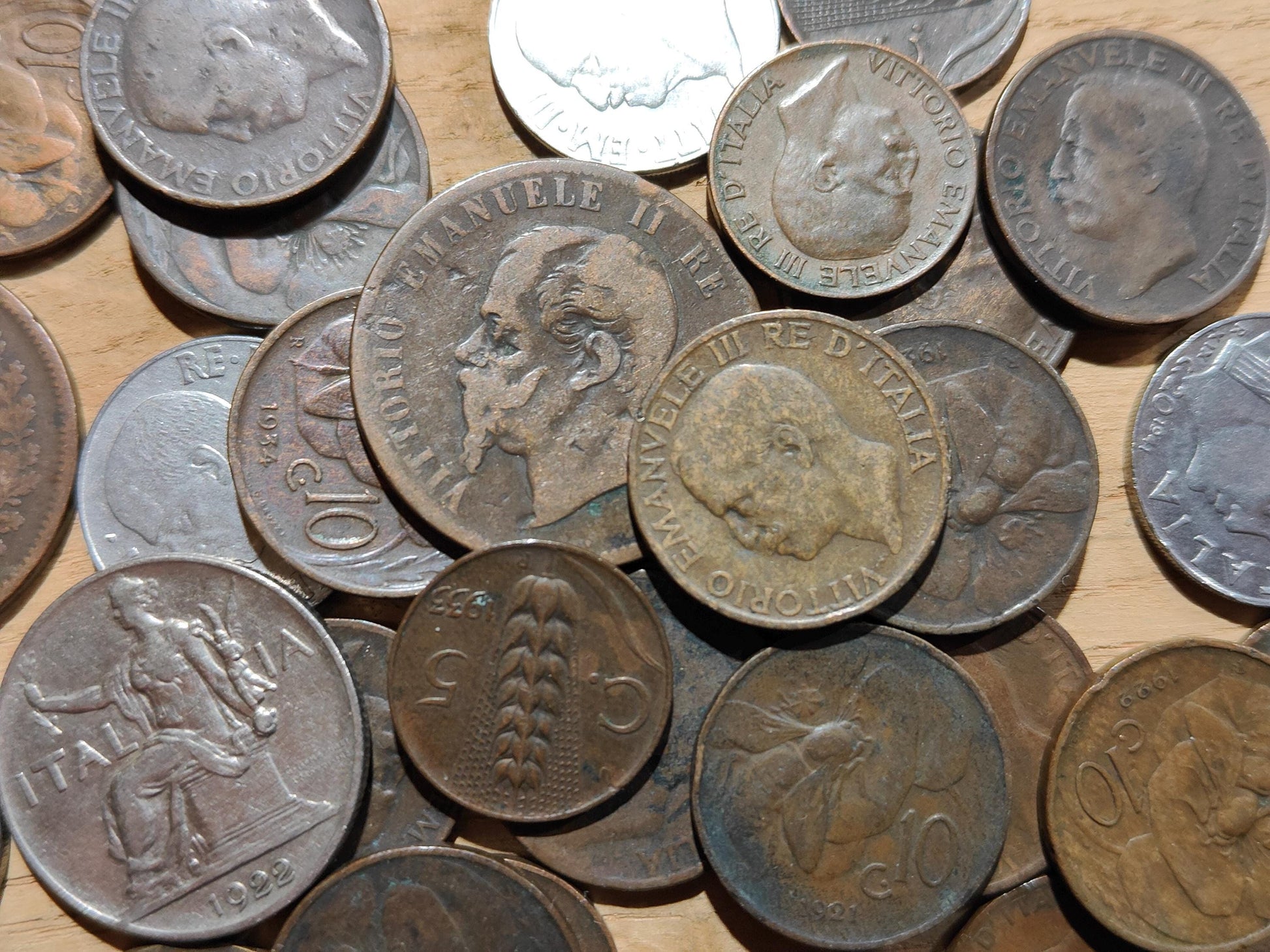 Old Italian Coin Collection - 28 Antique Bronze and Nickel Coins Dating from 1870'S to 1930'S Authentic Numismatic Bundle Old Italian Money