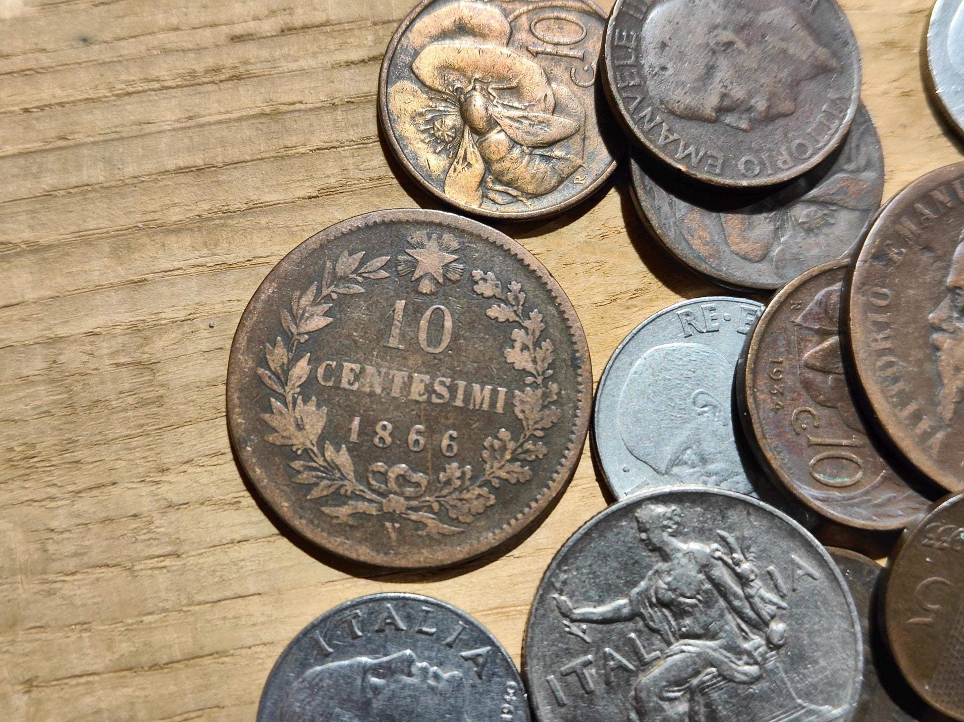 Old Italian Coin Collection - 28 Antique Bronze and Nickel Coins Dating from 1870'S to 1930'S Authentic Numismatic Bundle Old Italian Money