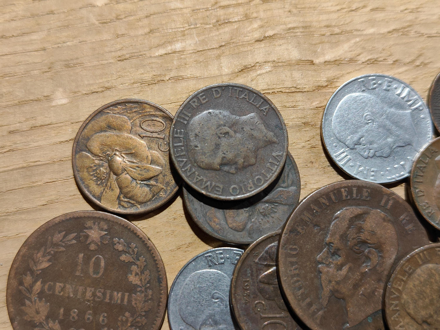 Old Italian Coin Collection - 28 Antique Bronze and Nickel Coins Dating from 1870'S to 1930'S Authentic Numismatic Bundle Old Italian Money