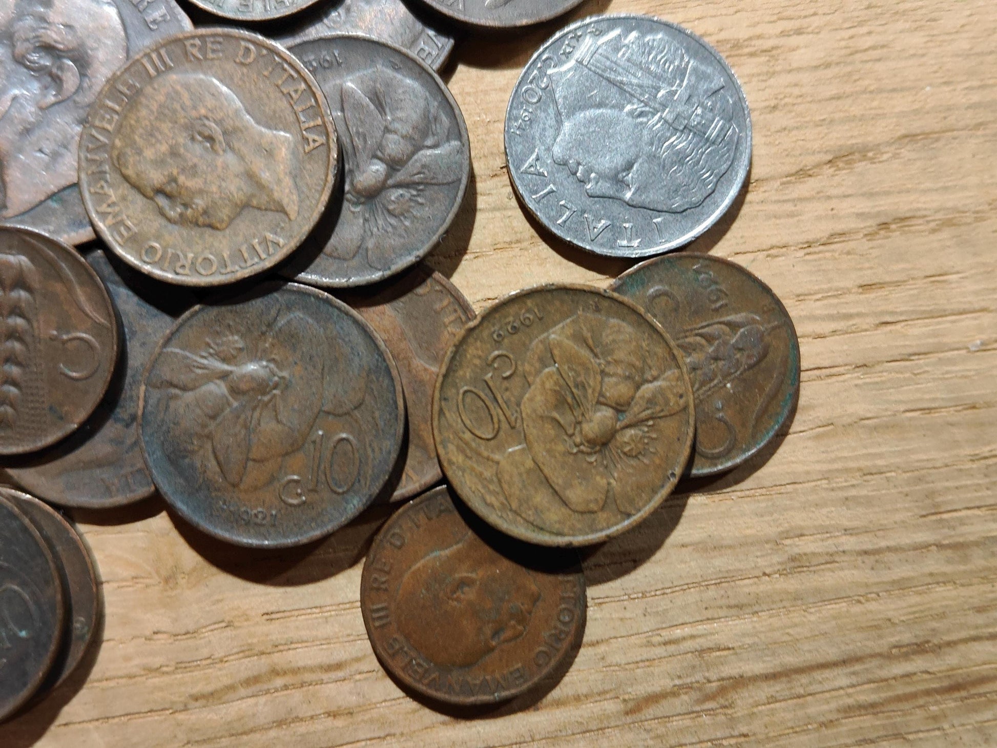 Old Italian Coin Collection - 28 Antique Bronze and Nickel Coins Dating from 1870'S to 1930'S Authentic Numismatic Bundle Old Italian Money